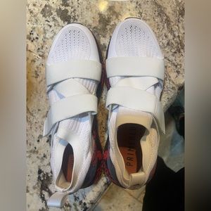 Adidas Stella McCartney Ultraboost X size 9 - worn once new condition